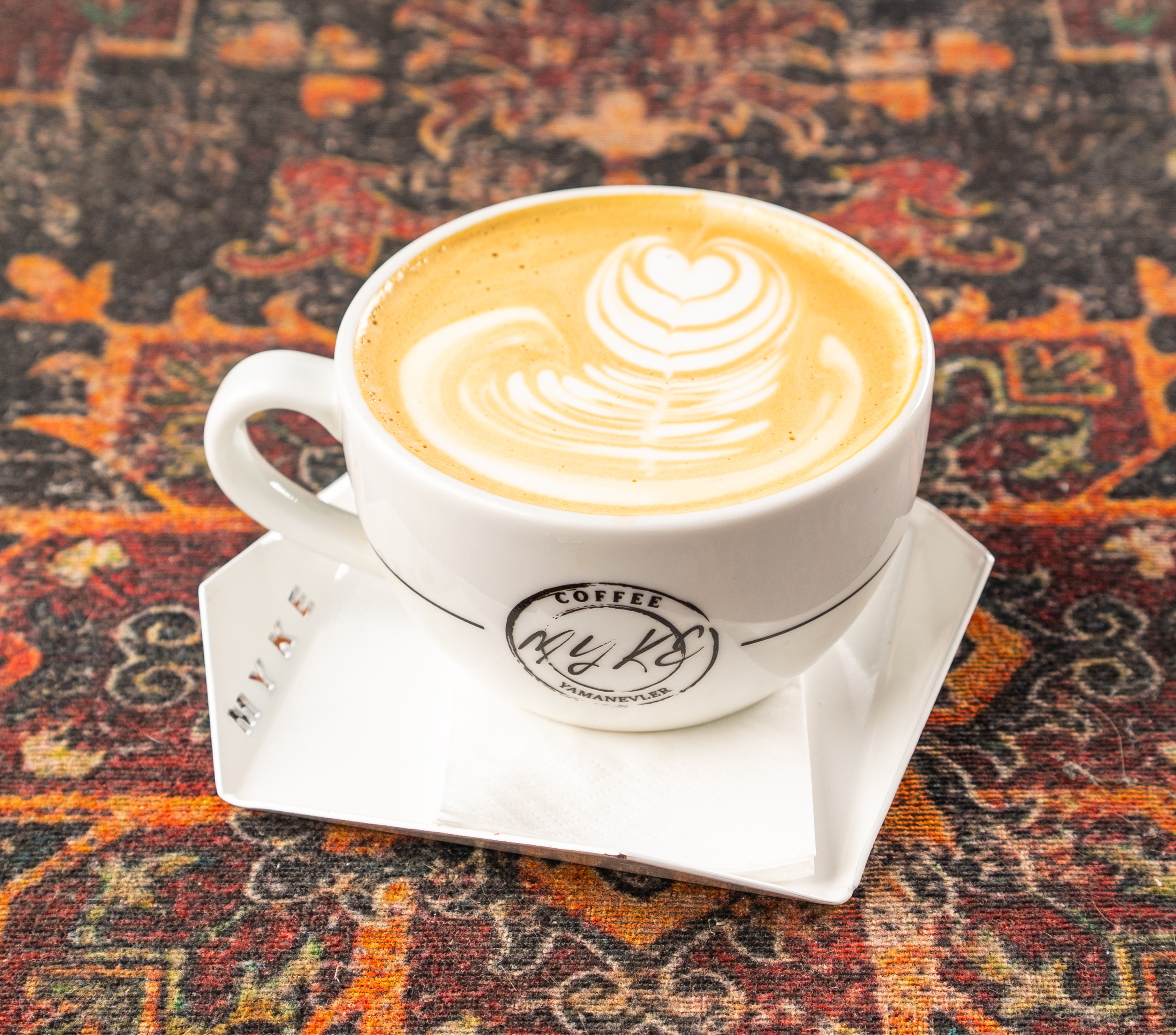 WHITE MOCHA